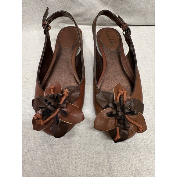 Sam & Libby women’s 6M brown flats open heel flower accent adjustable ankle - Picture 5 of 16